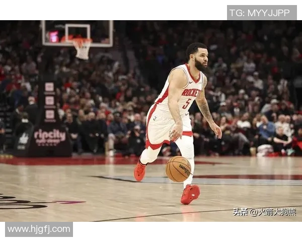 三分球14中7！命中率5成，恭喜火箭队，内线双炮台成型，23岁高塔进化