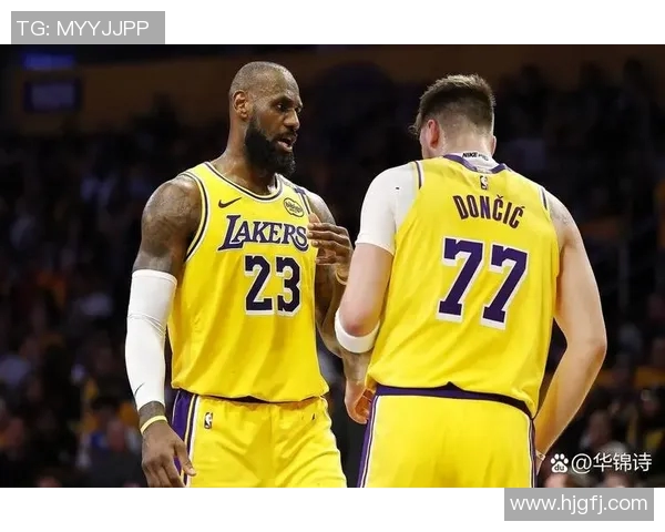 “双子星”合砍62分 湖人轻取黄蜂