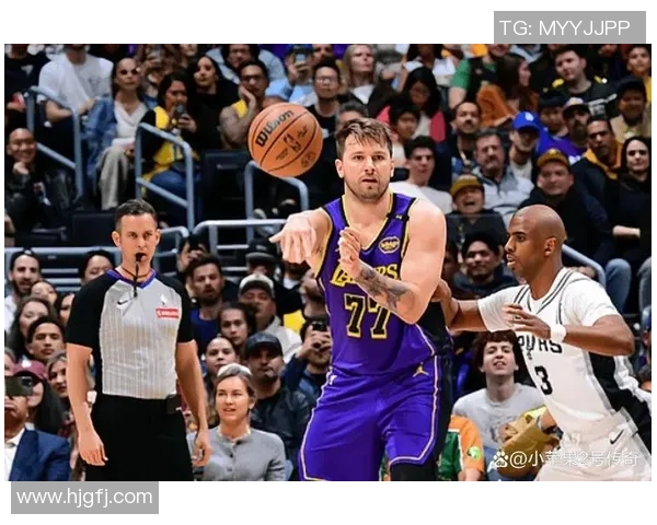 三分双双失准！湖人半场20中4，马刺14中2